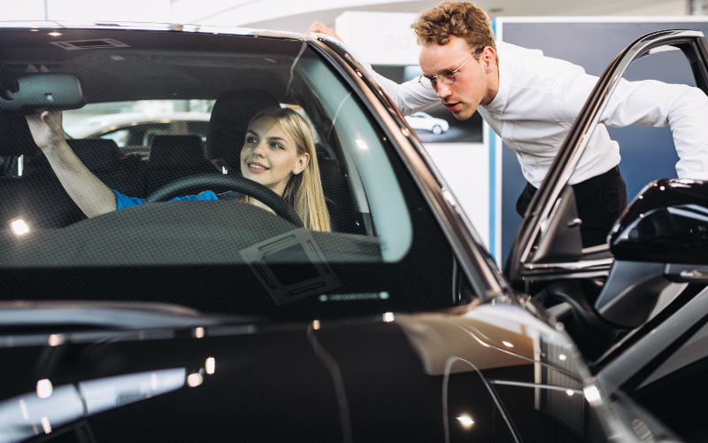 Comparing Short-Term vs Monthly Car Rentals in Dubai